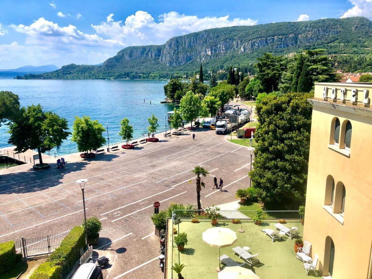 Hotel Terminus Garda  Esterno foto