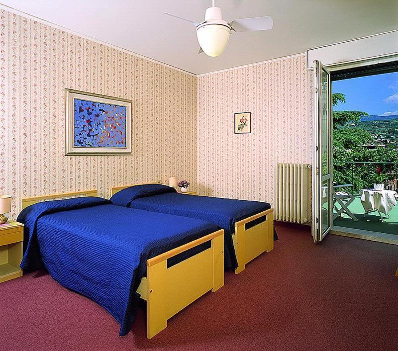 Hotel Terminus Garda  Camera foto